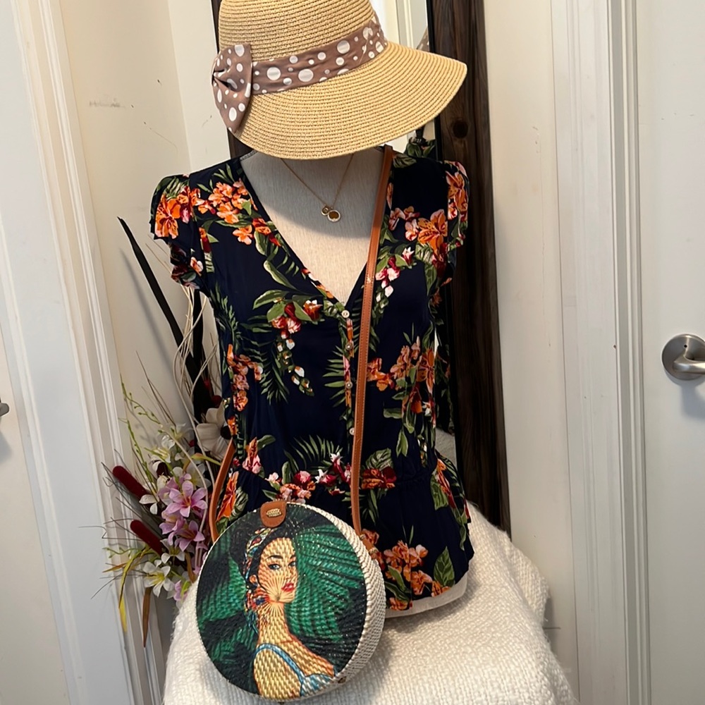 NWOT Rattan Round Crossbody Bag